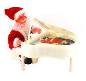 Papai Noel Tocando Piano